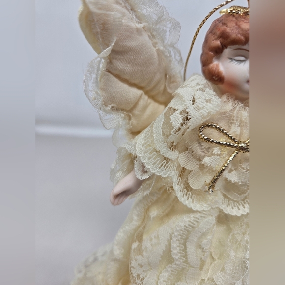 Heavenly Angel Ornament Tree Topper Porcelain Face & Hands, Wings Lace Dress - Picture 6 of 11